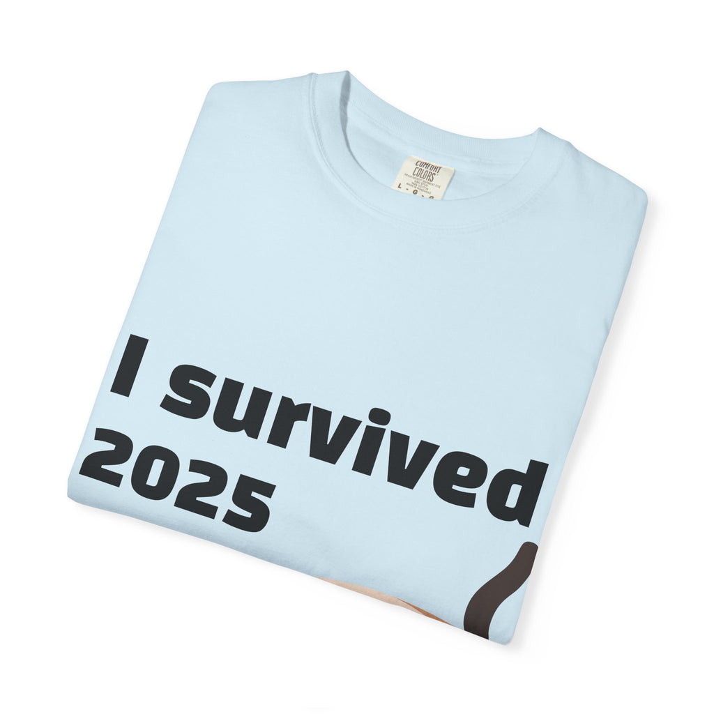 I Survived 2025 Cat T-Shirt — Funny Survival Year Graphic Tee