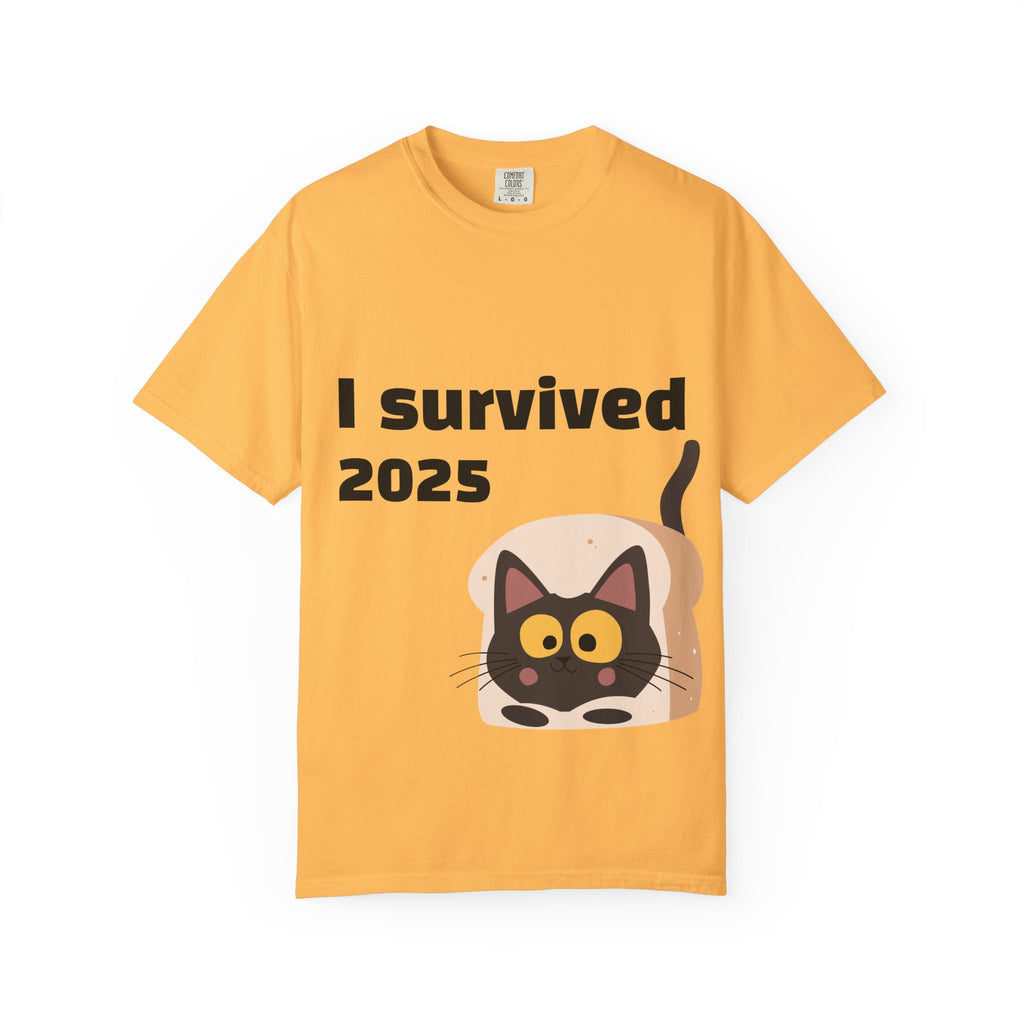 I Survived 2025 Cat T-Shirt — Funny Survival Year Graphic Tee
