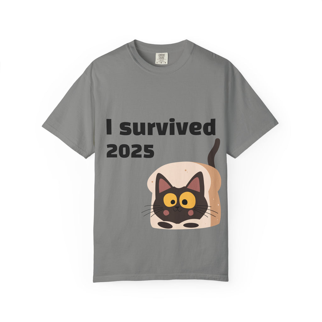 I Survived 2025 Cat T-Shirt — Funny Survival Year Graphic Tee